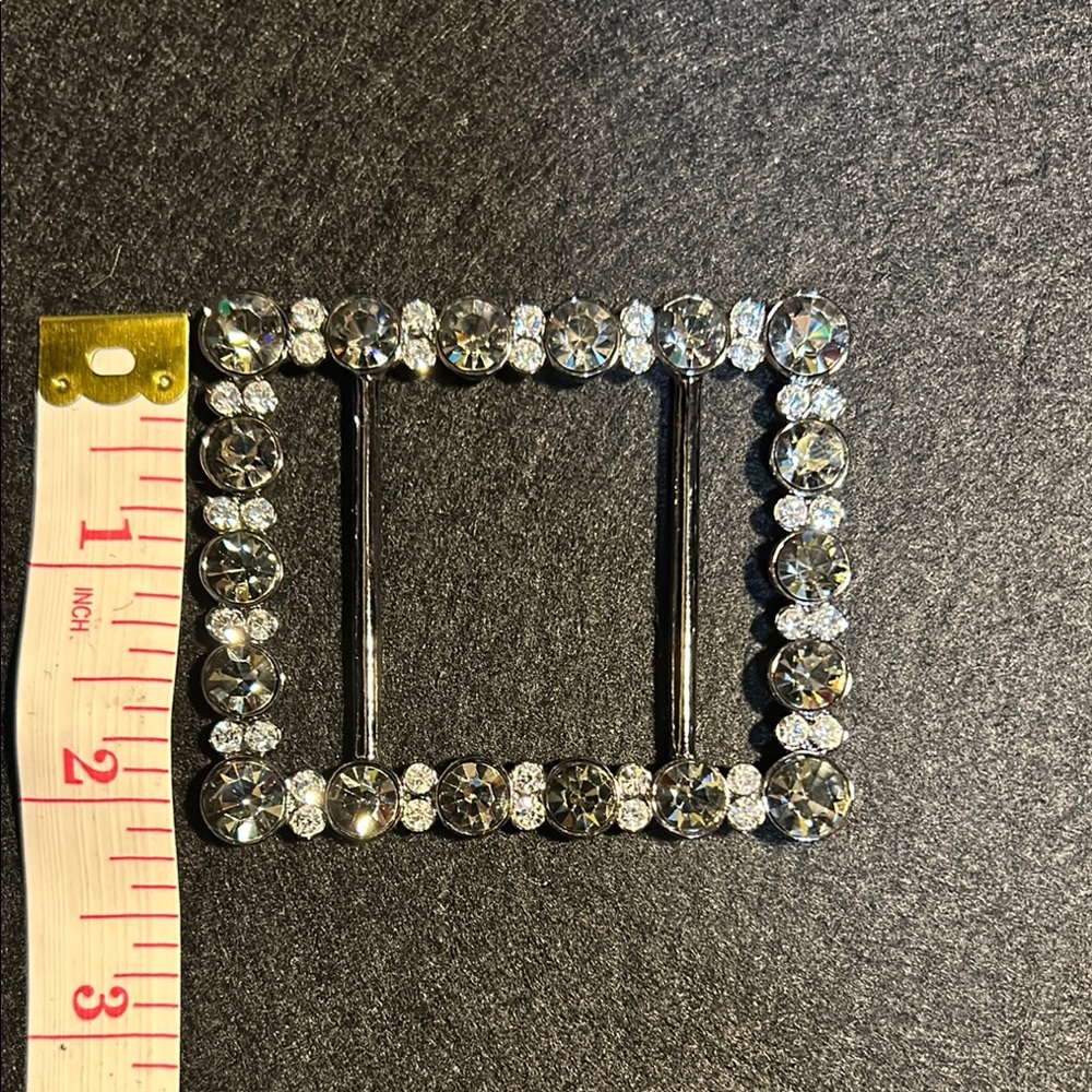 Sparkling Rhinestone Belt Buckle